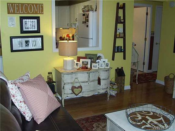 4th image of 36B Foxberry Dr