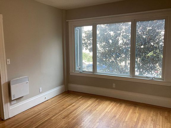 3rd image of 299 Cole St APT 2