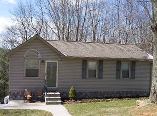 508 Oak Grove Way, Bluefield, VA 24605