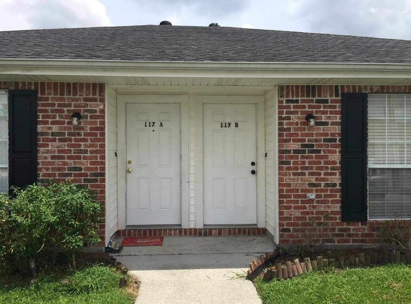 2 bed, 1100 sqft, $1,000 — Photo 2
