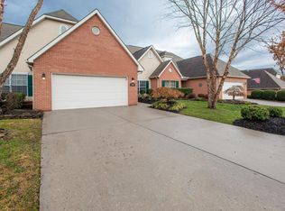 5972 Round Hill Ln, Knoxville, TN 37912