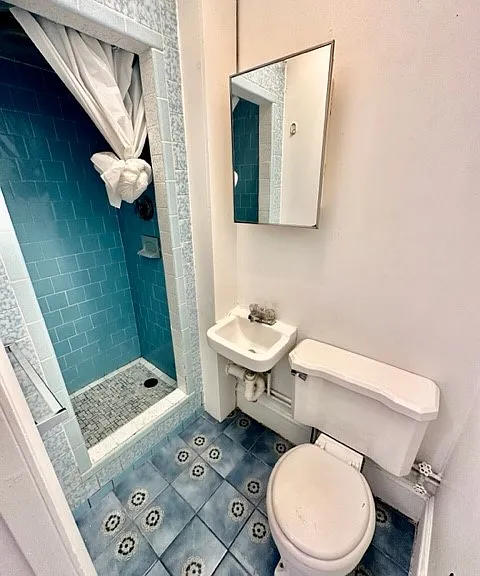 4 Garden Court St #4B — Photo 12