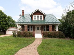 110 School St, Coon Valley, WI 54623