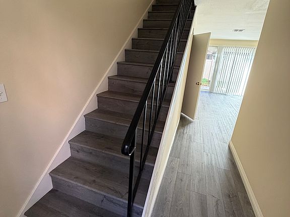 5th image of 13524 Village Dr