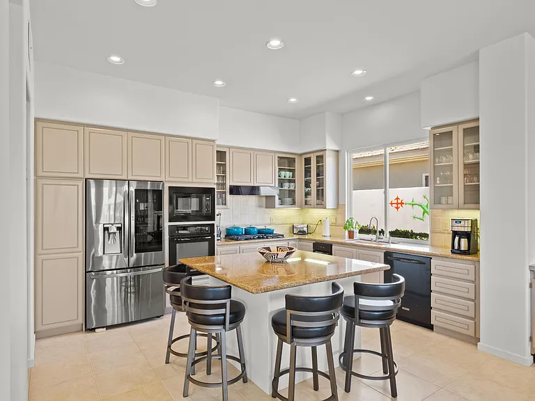 872 Mission Creek Dr — Photo 12