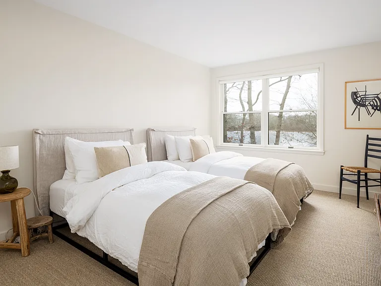 15 Lake View Ct — Photo 15