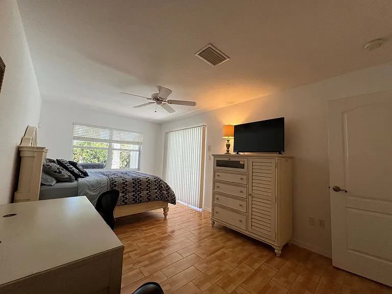 17146 Marydale Rd — Photo 38
