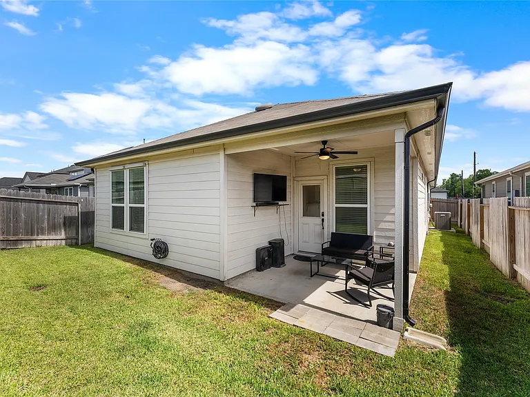 26370 Cedar Sedge Dr — Photo 28