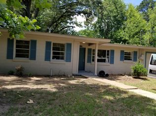 403 Waggoner St, Longview, TX 75604
