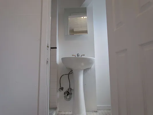 Rented by Landmark Real Estate | media 22