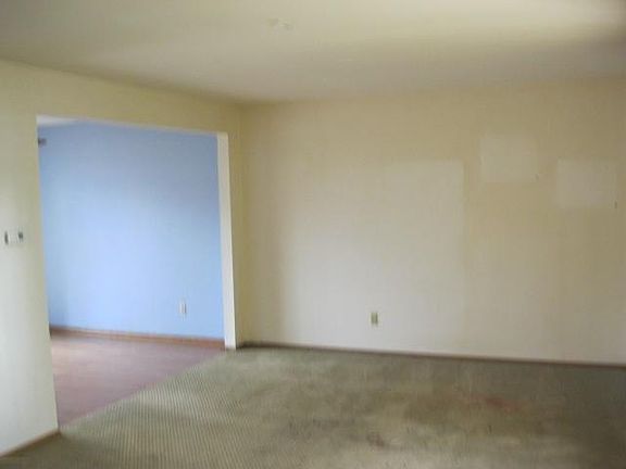 3rd image of 10114 W Kiehnau Ave #28