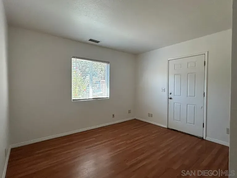 743 Park Pl — Photo 22