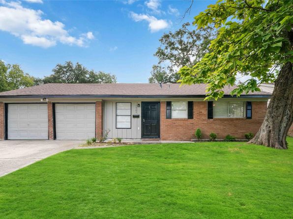 1903 Scarborough Ln