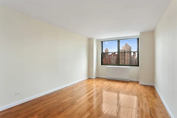 Rented by Corcoran | media 9