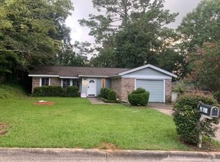 1821 Salmon Dr, Tallahassee, FL 32303