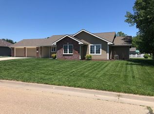 107 W Park Ave, Saint Marys, KS 66536