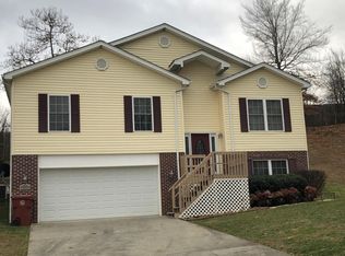 211 Allison Ln, Johnson City, TN 37604
