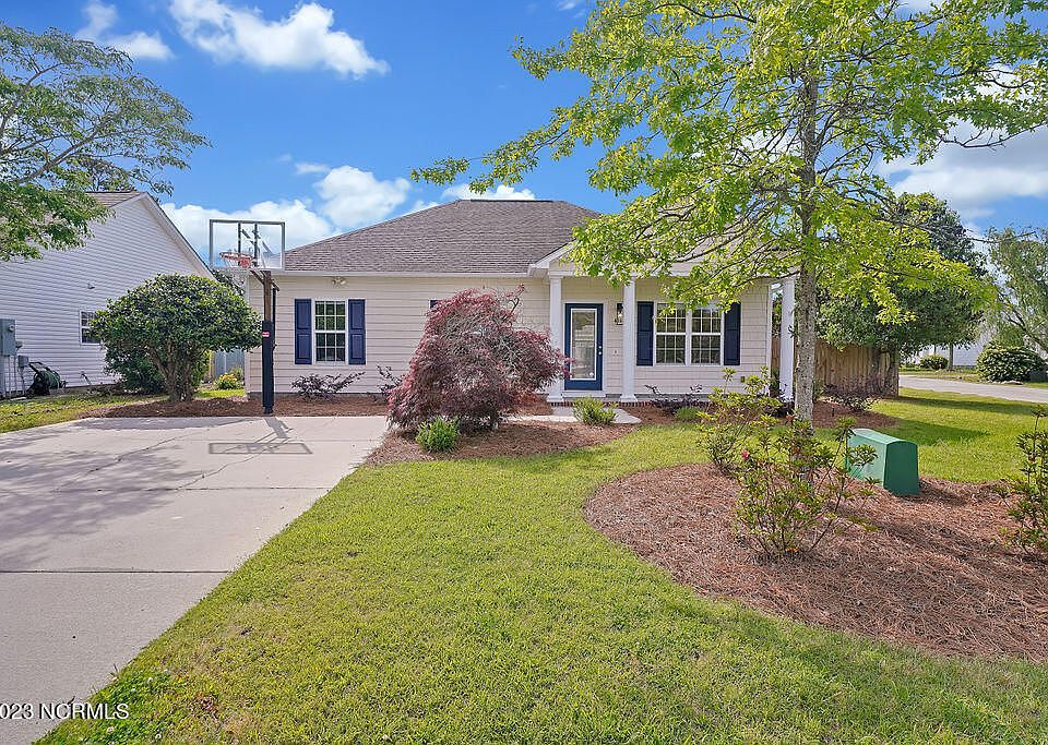 1st image of 4844 Beech Tree Dr SE