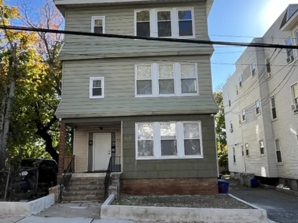 366 Chadwick Ave, Newark City, NJ 07112
