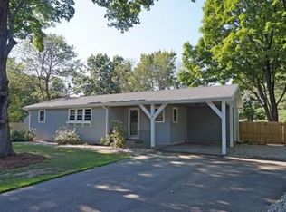 15 Pomeroy St, Easthampton, MA 01027