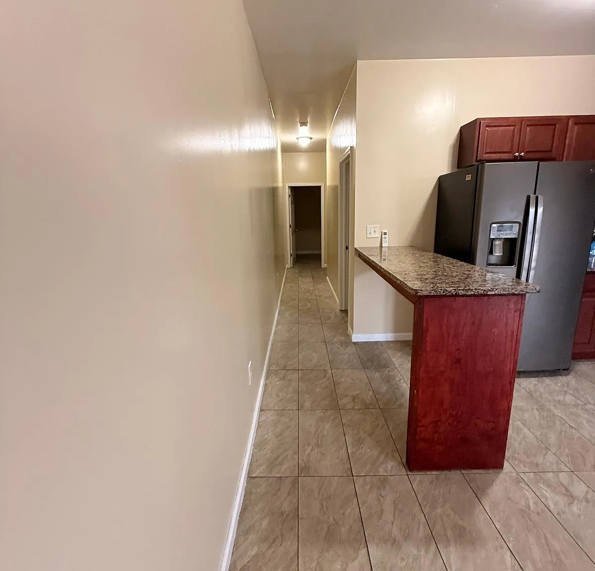 2 bed, 660 sqft, $1,300 — Photo 3
