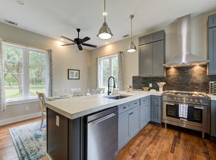 2472 Hart Rd, Wadmalaw Island, SC 29487