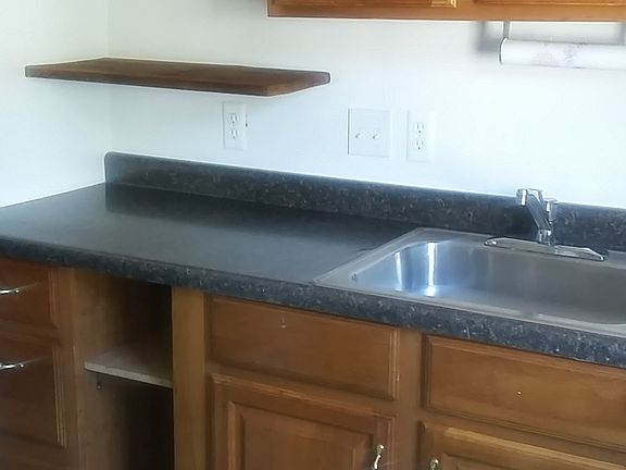 3rd image of 309 N 4th St