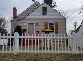 106 W Eckerson Rd, Spring Valley, NY 10977