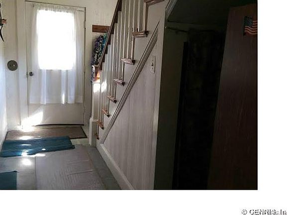 4th image of 23 Leonard St