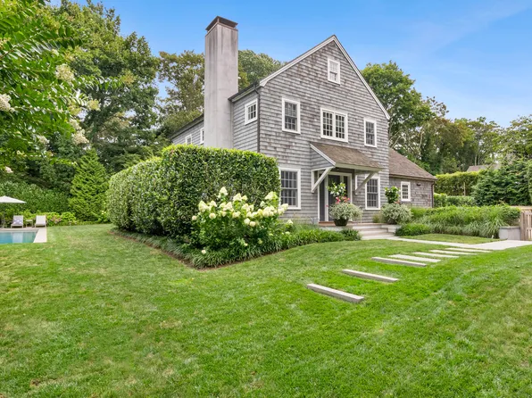 41 School St, East Hampton, NY 11937