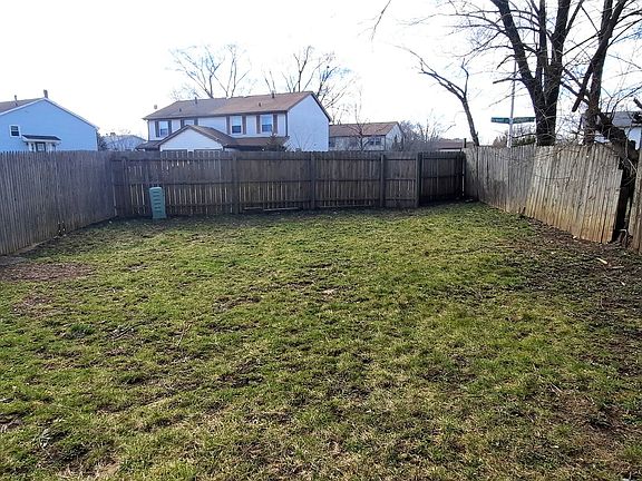 3rd image of 337 Kirkwood Cir