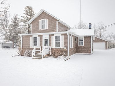 435 South Lapham STREET, Oconomowoc, WI, 53066