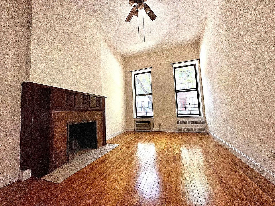 1st image of 45 W 76th St APT 1B
