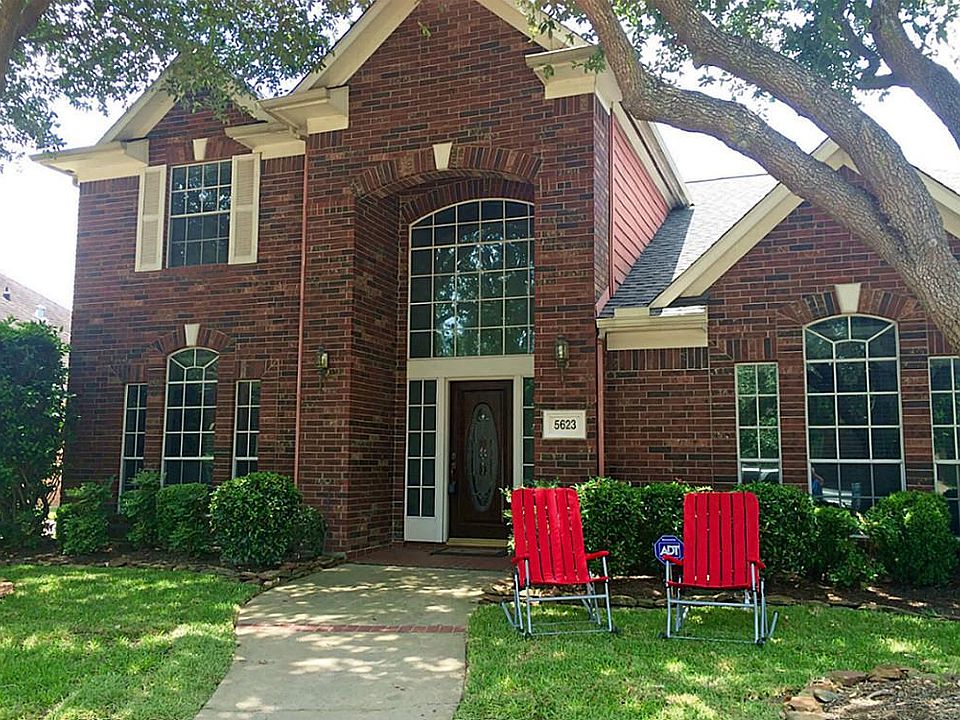 1st image of 5623 Lake Place Dr