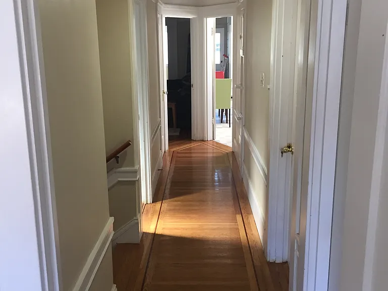 423 Faxon Ave #4 — Photo 4