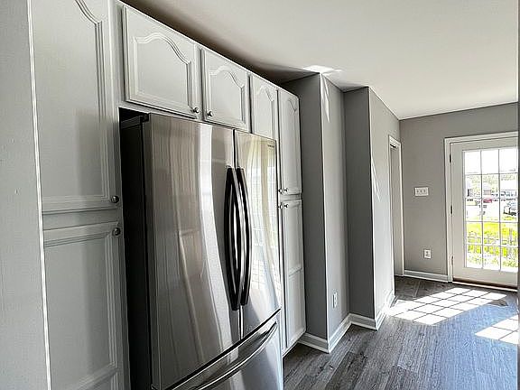 2nd image of 3086 Pimlico Pkwy