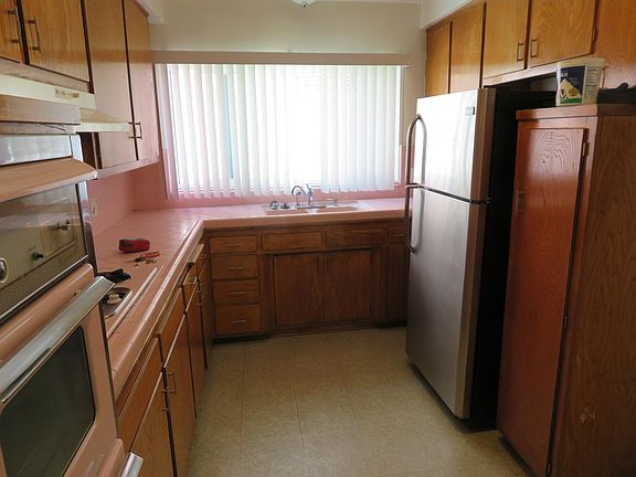 4th image of 1814 Parnell Ave #8