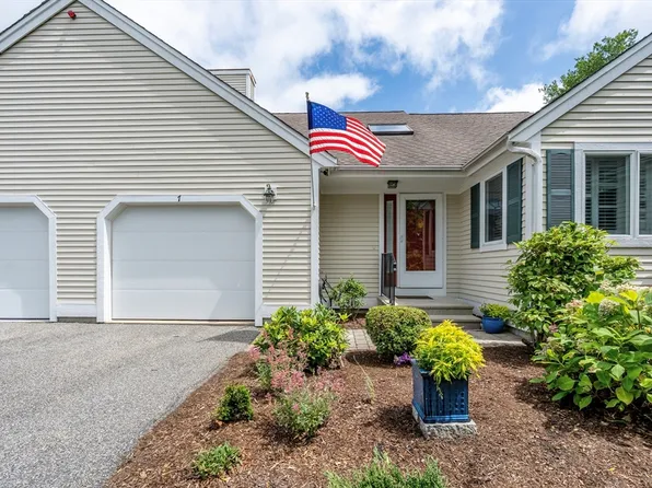 7 Ironwood Path #186, Mashpee, MA 02649