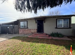 6789 Cottage St, Winton, CA 95388