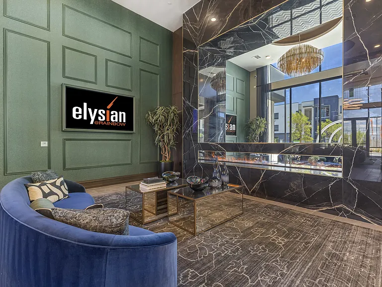 Elysian at Rainbow — Photo 13