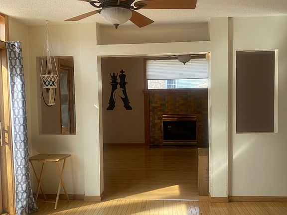 4th image of 668 Brentwood Ln #1
