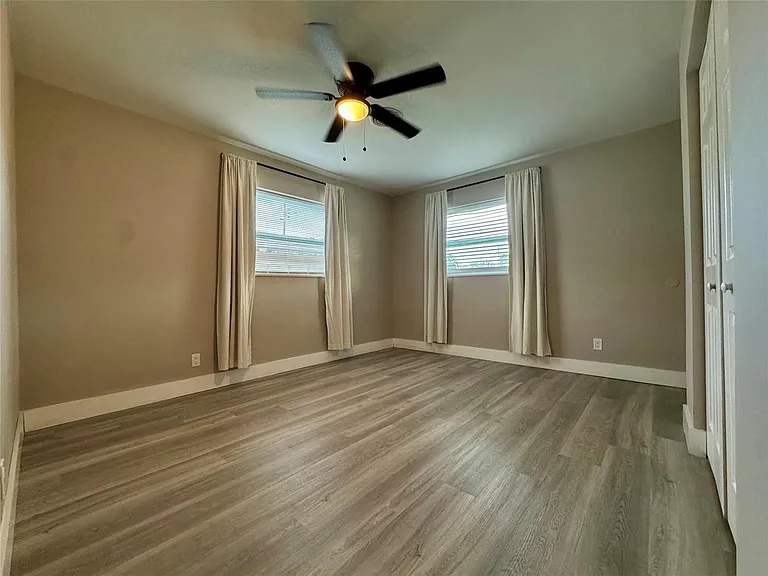 1871 NW 31st Ct — Photo 18