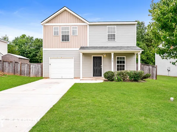769 Dove Tree Ln, Social Circle, GA 30025