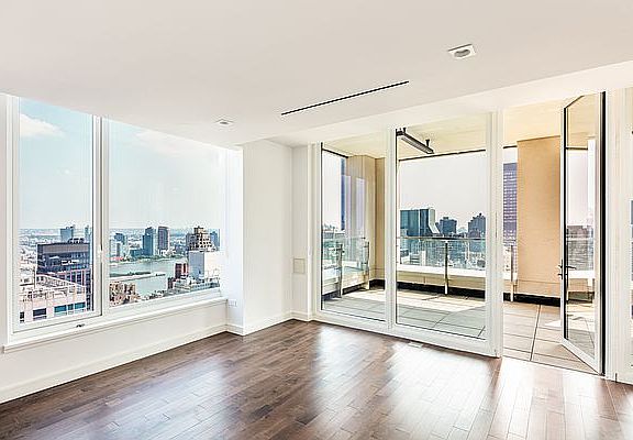 5th image of 232 E 54th St Penthouse 38
