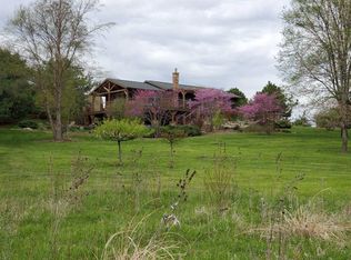 11511 Barnes Ferry Rd, La Porte City, IA 50651