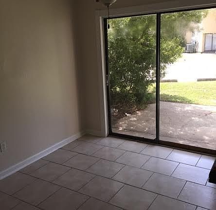 3rd image of 104 Saint Croix Dr