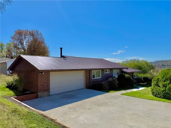 135 Rachele Ave, Davidsville, PA 15928