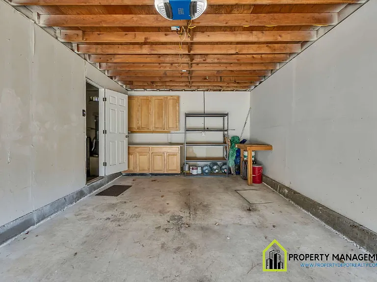 5334 Karbet Way — Photo 38