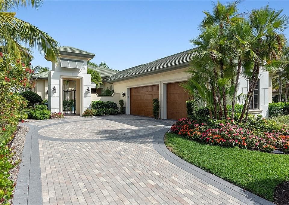 1st image of 28582 La Caille Dr