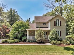 445 Irem Rd, Dallas, PA 18612